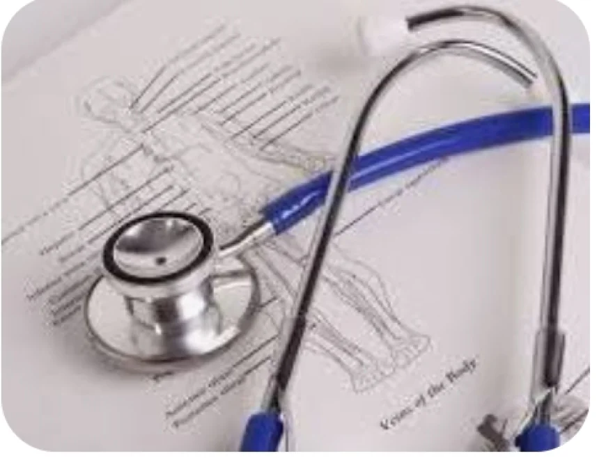 ವೈದ್ಯಕೀಯ ವಿದ್ಯಾರ್ಥಿಗಳು ಸೀಟ್ ಲೀವಿಂಗ್ ಬಾಂಡ್ ನೀಡುವುದು  ಕಡ್ಡಾಯ.